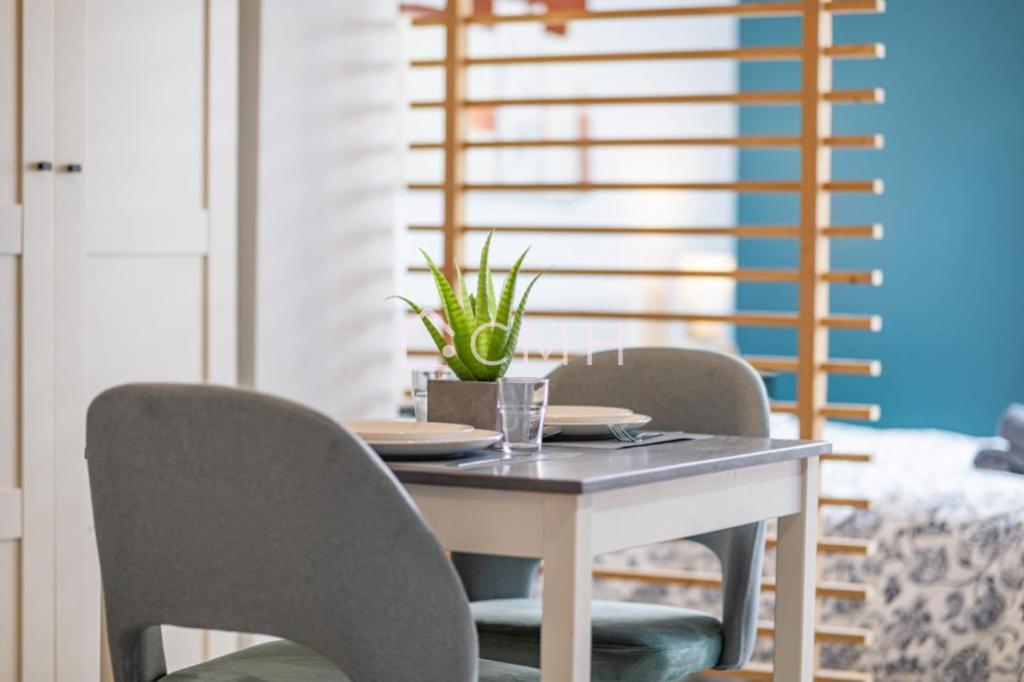 Cosy Lounge A 10 Min De L'aeroport Cdg En France Apartment *